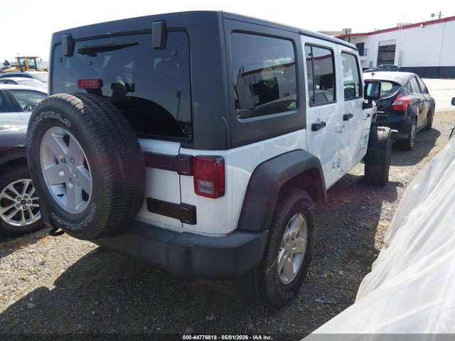 1C4BJWDG8HL732208 Jeep Wrangler Unlimited Sport 4x4
