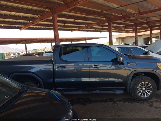 1GTP9EEL6KZ146440 GMC Sierra 1500 At4