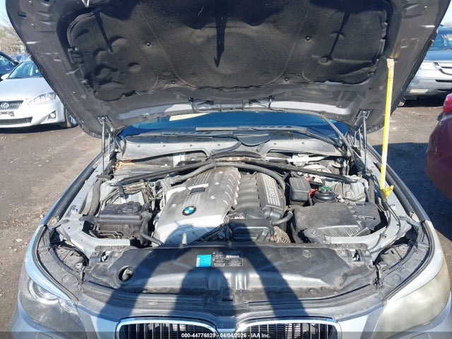 2006 Bmw 530i მანქანა იყიდება აუქციონზე, vin: WBANE73576CM32290, აუქციონის ნომერი: 44776829