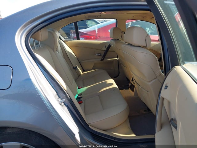 2006 Bmw 530i მანქანა იყიდება აუქციონზე, vin: WBANE73576CM32290, აუქციონის ნომერი: 44776829