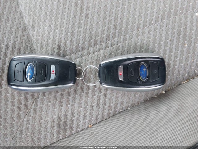 44776841 :رقم المزاد ، JF2SKAJC6MH511898 vin ، 2021 Subaru Forester Premium مزاد بيع