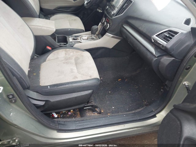 44776841 :رقم المزاد ، JF2SKAJC6MH511898 vin ، 2021 Subaru Forester Premium مزاد بيع