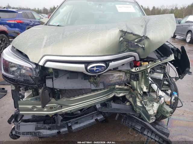 44776841 :رقم المزاد ، JF2SKAJC6MH511898 vin ، 2021 Subaru Forester Premium مزاد بيع