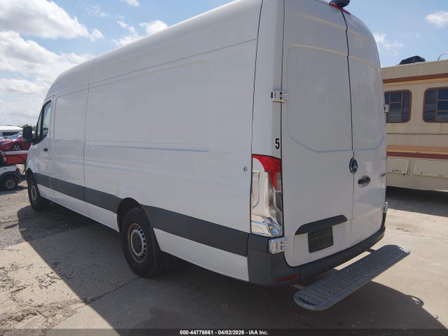2019 MERCEDES-BENZ SPRINTER 2500 WD4PF1CD3KT008408 Photo 2