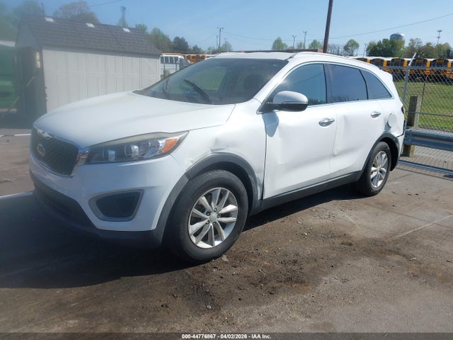Aukcja sprzedaży 2017 Kia Sorento 2.4l Lx, vin: 5XYPG4A3XHG187814, numer aukcji: 44776867