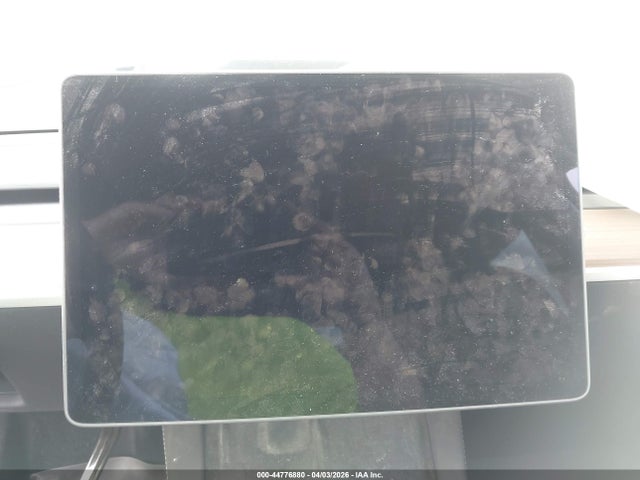 Продажа на аукционе авто 2025 Tesla Model Y Long Range Dual Motor All-wheel Drive, vin: 7SAYGAEE1SF300193, номер лота: 44776880