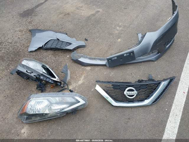 2017 Nissan Sentra Sv მანქანა იყიდება აუქციონზე, vin: 3N1AB7AP4HY313365, აუქციონის ნომერი: 44776881