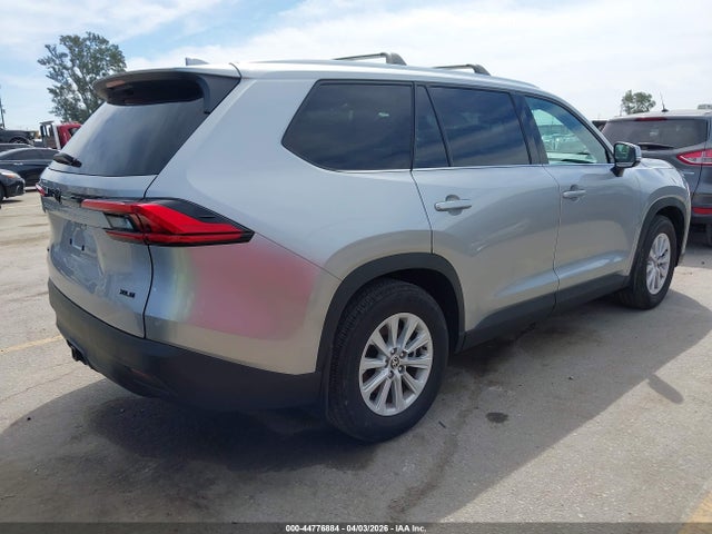 Toyota Grand Highlander Xle 2024 5TDAAAB51RS022857 Image 4