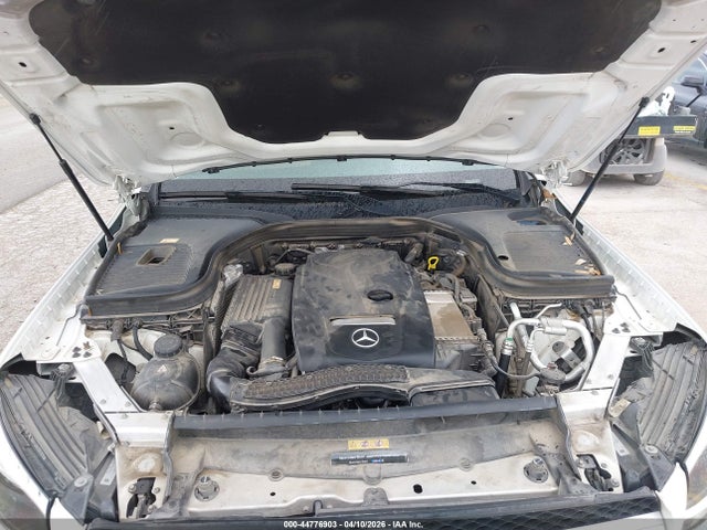 44776903 :رقم المزاد ، WDC0G4JB7GF013395 vin ، 2016 Mercedes-benz Glc 300 مزاد بيع