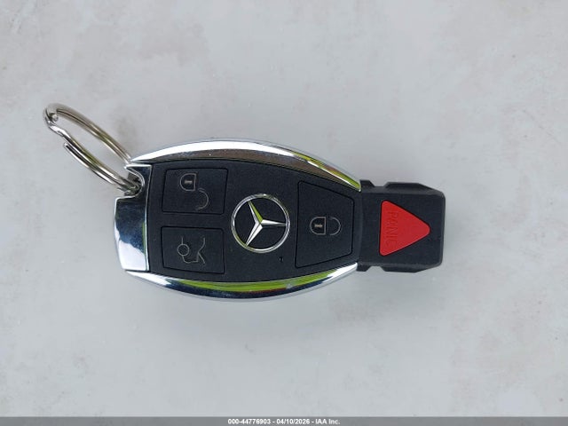 44776903 :رقم المزاد ، WDC0G4JB7GF013395 vin ، 2016 Mercedes-benz Glc 300 مزاد بيع