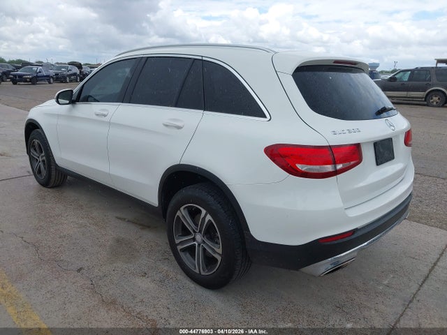 44776903 :رقم المزاد ، WDC0G4JB7GF013395 vin ، 2016 Mercedes-benz Glc 300 مزاد بيع