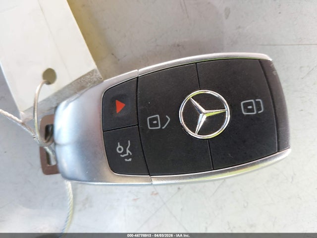 44776913 :رقم المزاد ، WDC0G8DBXLF749132 vin ، 2020 Mercedes-benz Glc 300 مزاد بيع