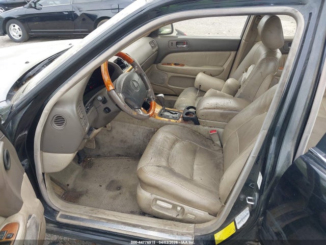 44776915 :رقم المزاد ، JT8BH28F0W0103643 vin ، 1998 Lexus Ls 400 مزاد بيع