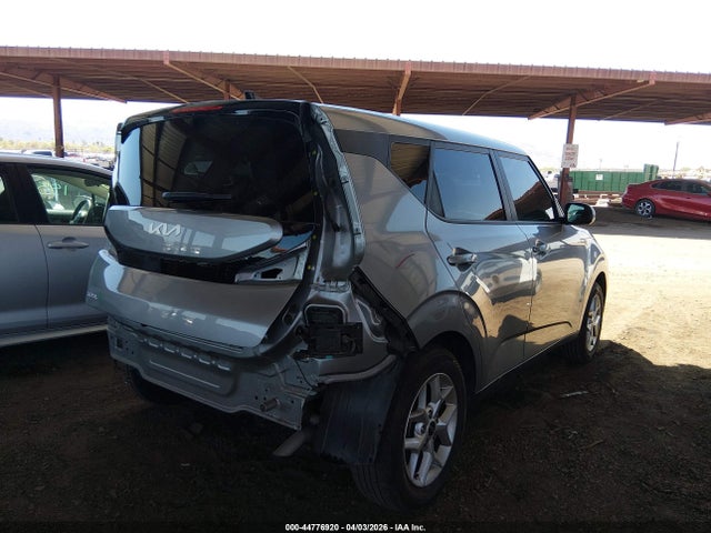 KNDJ23AU9R7240525 KIA SOUL LX