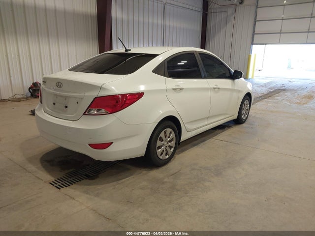 44776923 :رقم المزاد ، KMHCT4AEXFU863469 vin ، 2015 Hyundai Accent Gls مزاد بيع