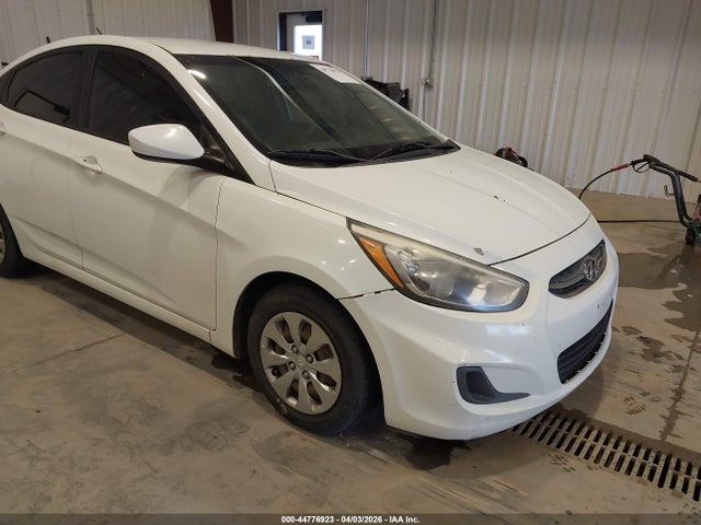 44776923 :رقم المزاد ، KMHCT4AEXFU863469 vin ، 2015 Hyundai Accent Gls مزاد بيع