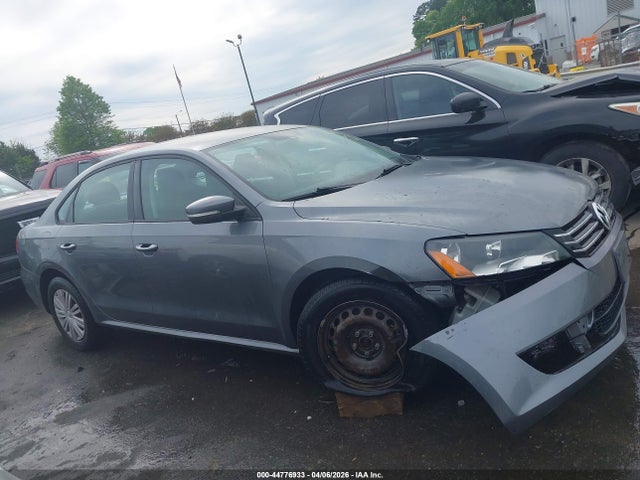 44776933 :رقم المزاد ، 1VWAS7A35EC037466 vin ، 2014 Volkswagen Passat 1.8t S مزاد بيع