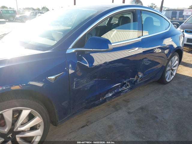 Aukcja sprzedaży 2019 Tesla Model 3 Long Range/mid Range/standard Range/standard Range Plus, vin: 5YJ3E1EA2KF332970, numer aukcji: 44776934