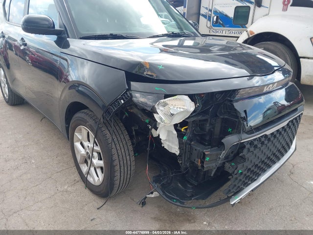 Продажа на аукционе авто 2024 Kia Soul Lx, vin: KNDJ23AU5R7897001, номер лота: 44776999