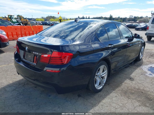 WBA5A5C59GG349423 BMW 528I