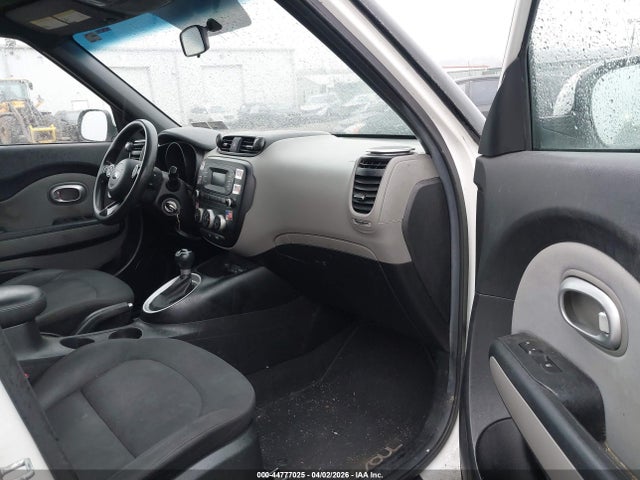 KIA Soul 2014 KNDJN2A29E7111436 Image 5