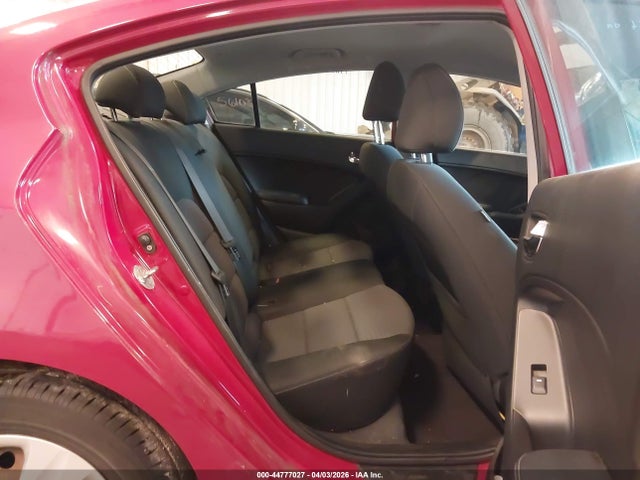 Продажа на аукционе авто 2015 Kia Forte Lx, vin: KNAFX4A67F5436689, номер лота: 44777027