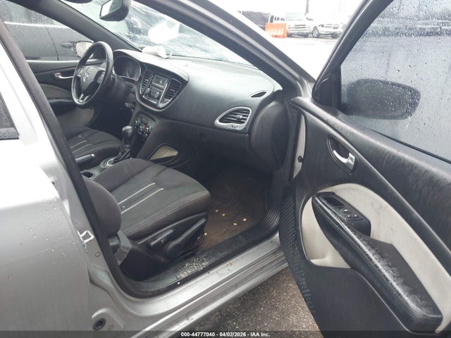44777040 :رقم المزاد ، 1C3CDFBB6ED831767 vin ، 2014 Dodge Dart Sxt مزاد بيع