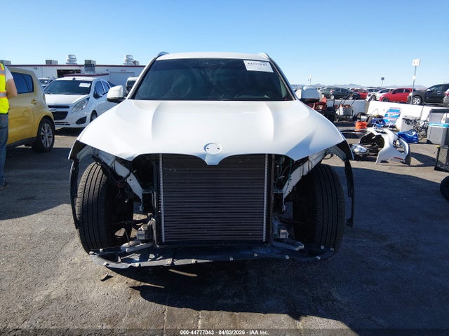 5UXTR7C5XKLF37111 BMW X3 Sdrive30i