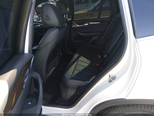 5UXTR7C5XKLF37111 BMW X3 Sdrive30i