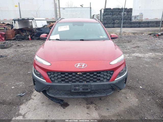 44777048 :رقم المزاد ، KM8K6CAB8NU801442 vin ، 2022 Hyundai Kona Sel مزاد بيع