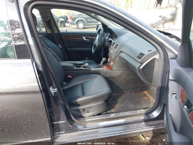 Продажа на аукционе авто 2010 Mercedes-benz C 300 Luxury 4matic/sport 4matic, vin: WDDGF8BBXAF489912, номер лота: 44777051