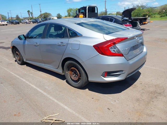 44777056 :رقم المزاد ، 2HGFC2F55JH521441 vin ، 2018 Honda Civic Lx مزاد بيع