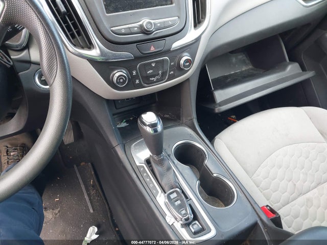 3GNAXHEV1KS563547 Chevrolet EQUINOX LS