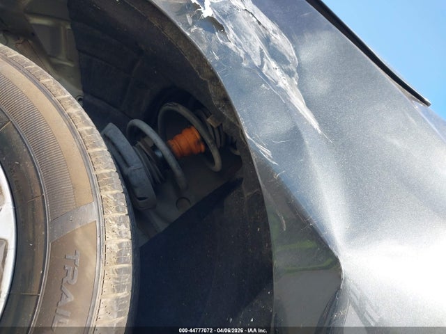 3GNAXHEV1KS563547 Chevrolet EQUINOX LS