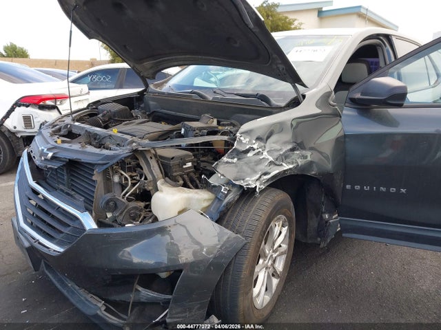3GNAXHEV1KS563547 Chevrolet EQUINOX LS