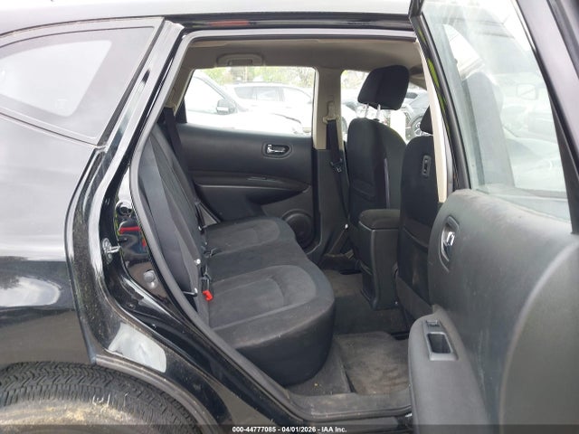 JN8AS5MV0EW701602 Nissan Rogue Select S