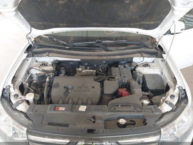 2014 MITSUBISHI OUTLANDER JA4AD3A34EZ001149 Photo 9