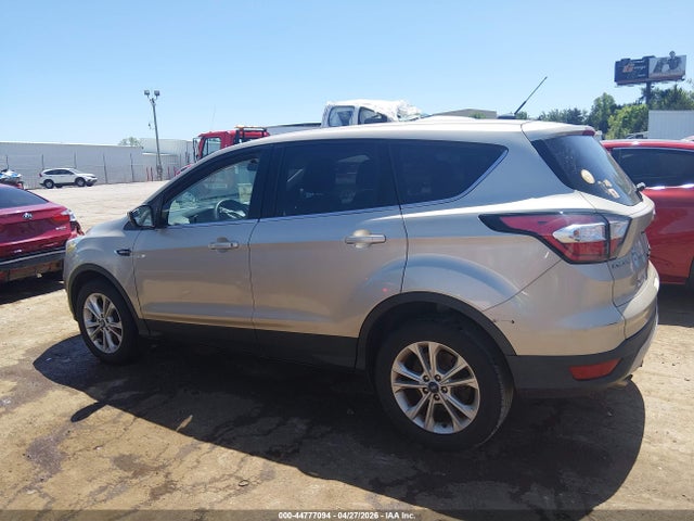 Продажа на аукционе авто 2017 Ford Escape Se, vin: 1FMCU9GD0HUC28403, номер лота: 44777094