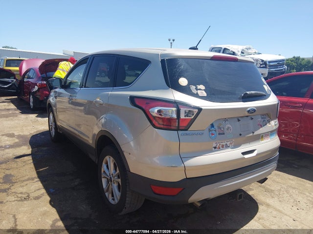 Продажа на аукционе авто 2017 Ford Escape Se, vin: 1FMCU9GD0HUC28403, номер лота: 44777094