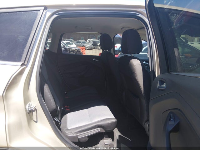 Продажа на аукционе авто 2017 Ford Escape Se, vin: 1FMCU9GD0HUC28403, номер лота: 44777094