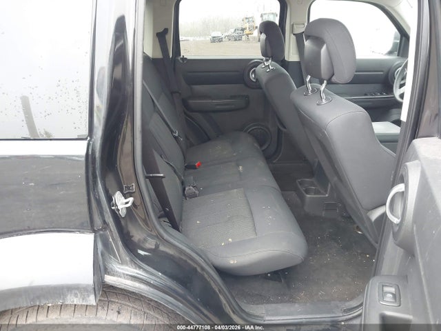 44777108 :رقم المزاد ، 1D4PU4GK1BW517361 vin ، 2011 Dodge Nitro Heat مزاد بيع