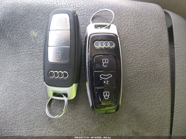 2019 Audi A7 55 Premium მანქანა იყიდება აუქციონზე, vin: WAUV2AF22KN111540, აუქციონის ნომერი: 44777119