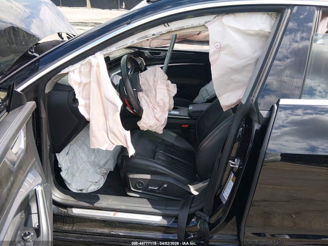 2019 Audi A7 55 Premium მანქანა იყიდება აუქციონზე, vin: WAUV2AF22KN111540, აუქციონის ნომერი: 44777119