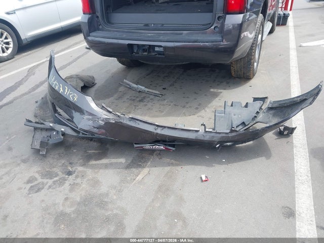 2015 Chevrolet Tahoe Lt მანქანა იყიდება აუქციონზე, vin: 1GNSCBKC2FR274122, აუქციონის ნომერი: 44777127