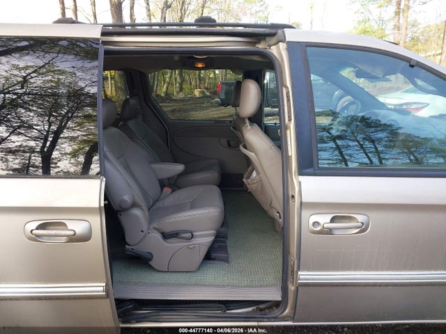 2002 Dodge Grand Caravan Es მანქანა იყიდება აუქციონზე, vin: 2B8GP54L72R543376, აუქციონის ნომერი: 44777140