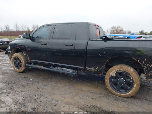 2017 Ram 2500 Big Horn  4x4 6'4 Box მანქანა იყიდება აუქციონზე, vin: 3C6UR5MJ4HG541123, აუქციონის ნომერი: 44777148