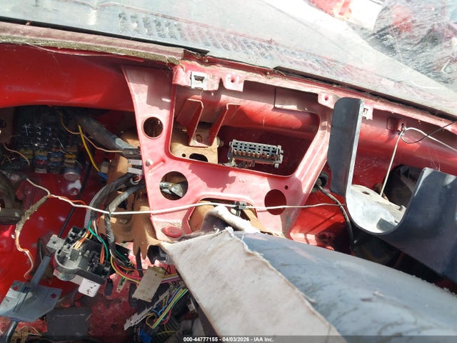 44777155 :رقم المزاد ، 1GTBS14E3K2504788 vin ، 1989 Gmc S Truck S15 مزاد بيع