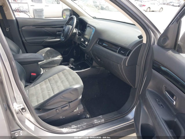 44777175 :رقم المزاد ، JA4AD3A30LZ016535 vin ، 2020 Mitsubishi Outlander Se 2.4 مزاد بيع