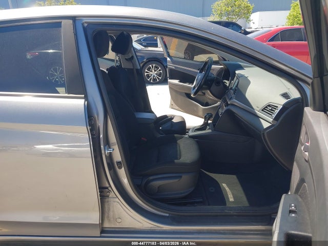 5NPD84LF9JH319242 Hyundai Elantra Value Edition