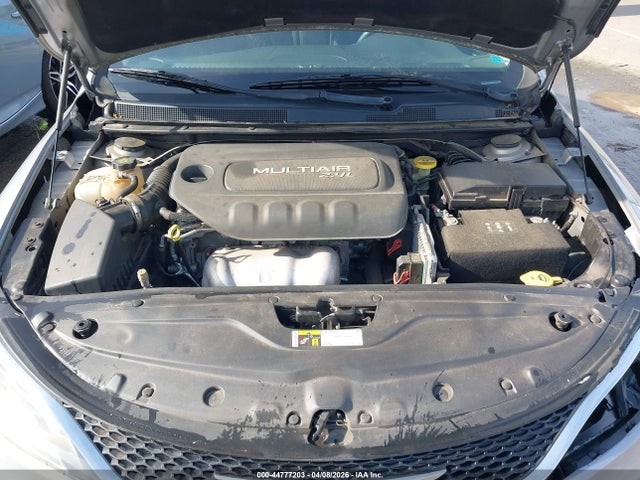 Продаж на аукціоні авто 2015 Chrysler 200 Limited, vin: 1C3CCCAB2FN692476, номер лоту: 44777203